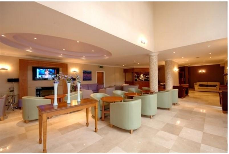 Wilton Hotel 브레이 외부 사진